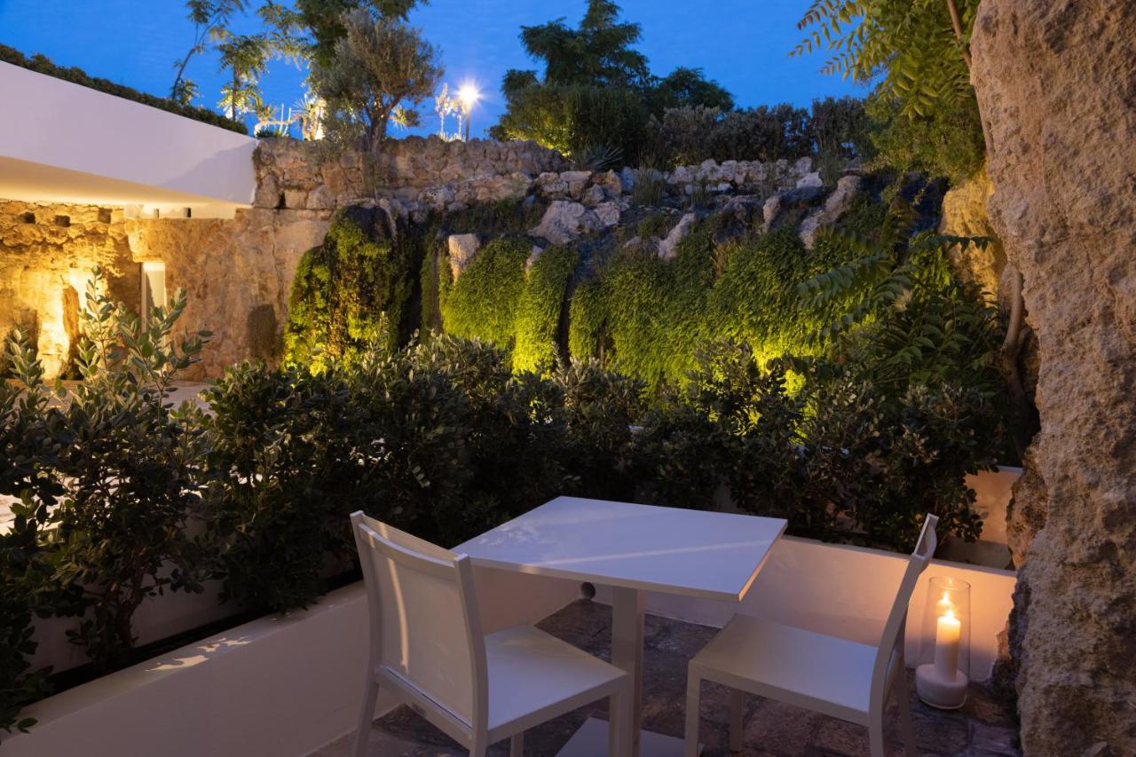 Grotta Palazzese Beach Hotel Полиняно а Маре Екстериор снимка